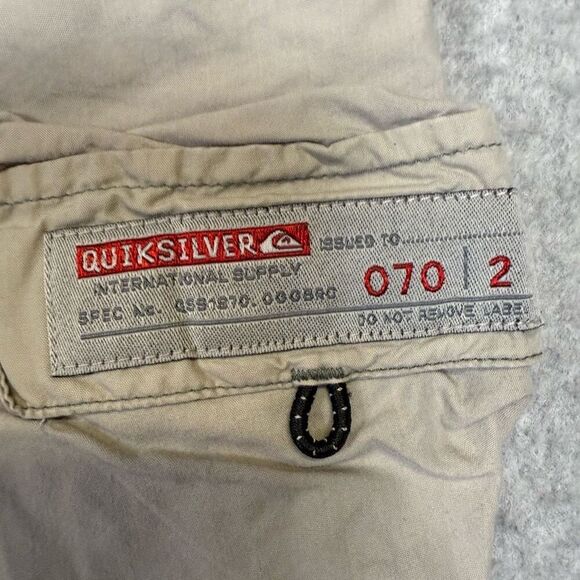 Vintage Quicksilver Men’s Size 31 Tan Cargo Khaki Style Ankle Pants Workwear - Picture 2 of 8